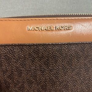 Micheal Kors Wallet